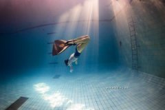 ������������28��ˮ�µ�����Ǳ����