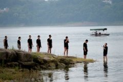 �����ؾ�ͻ����ˮ��������